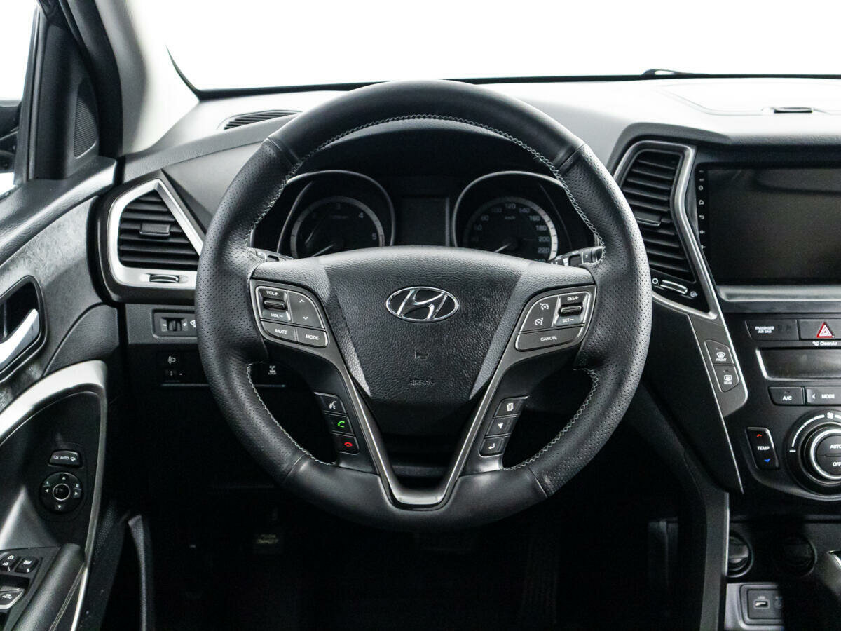 Hyundai Santa Fe, 2016