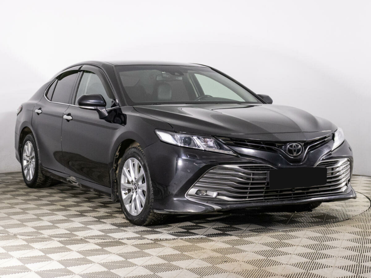 Toyota Camry, 2018