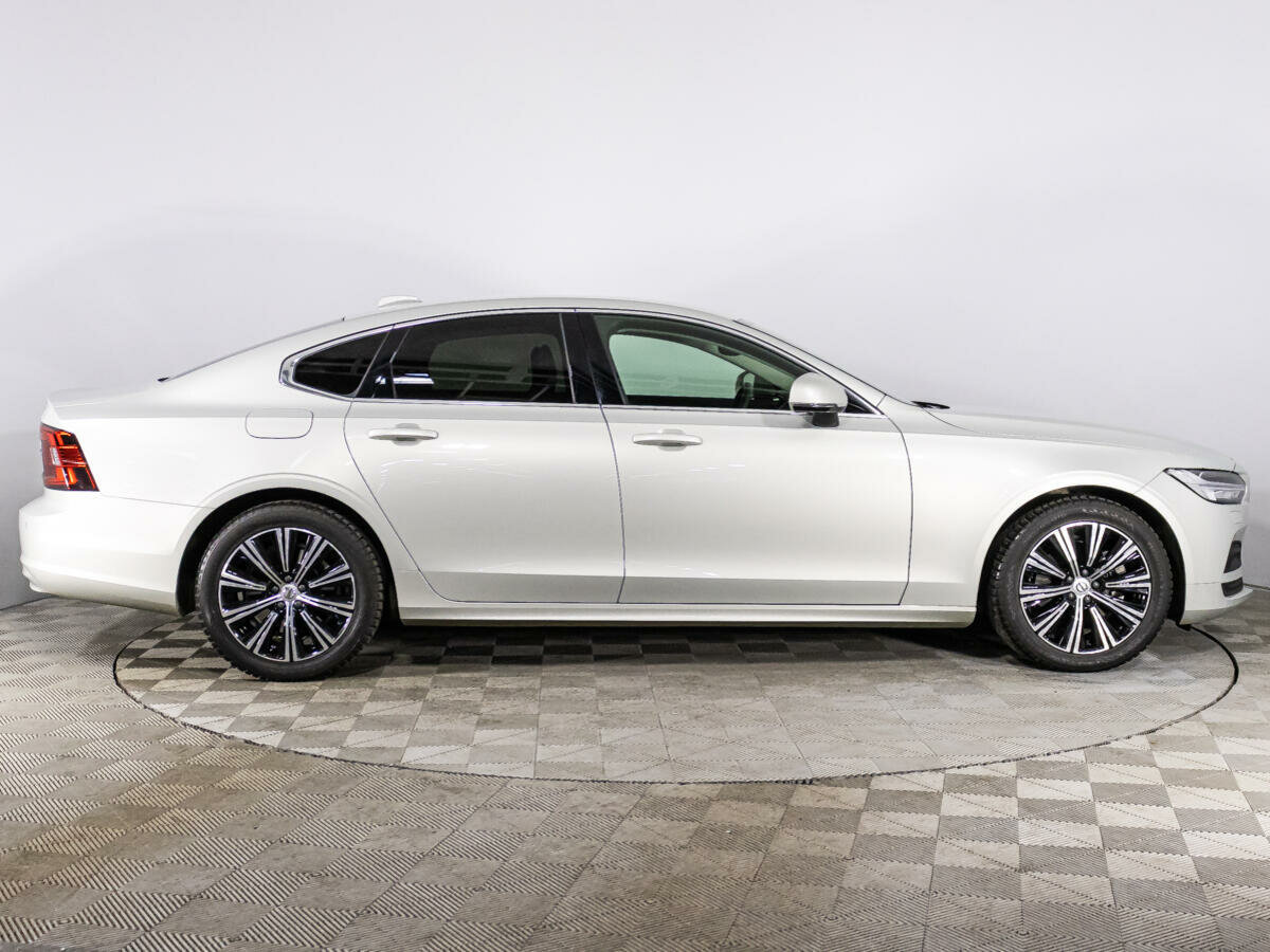 Volvo S90, 2020