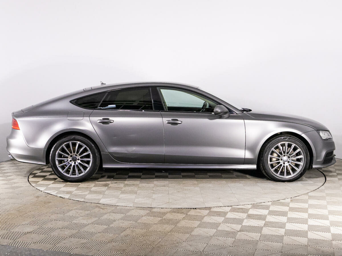 Audi A7, 2011
