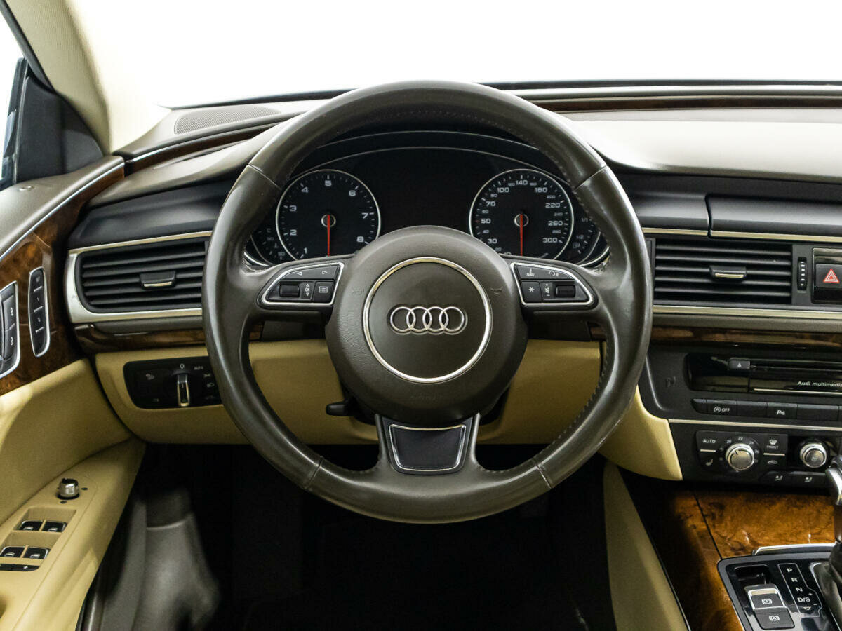 Audi A7, 2011