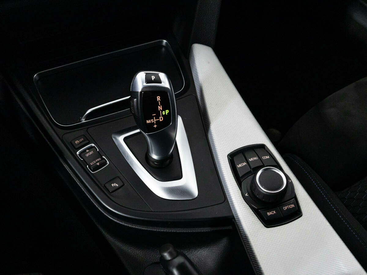 BMW 3 серии 320i xDrive, 2017