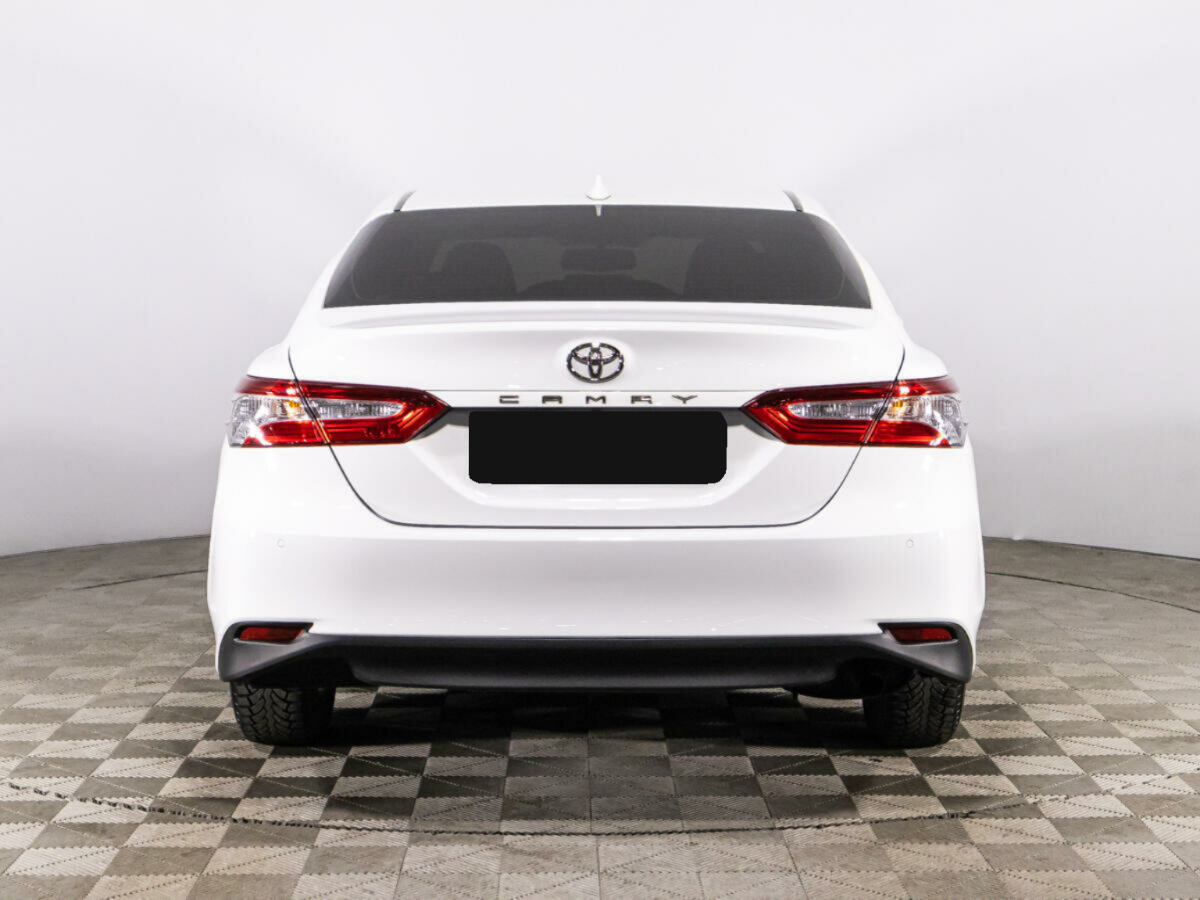 Toyota Camry, 2019