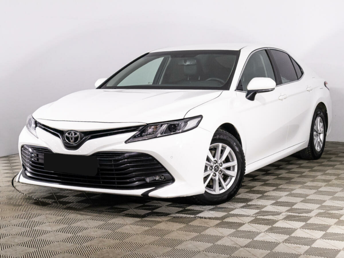 Toyota Camry, 2019