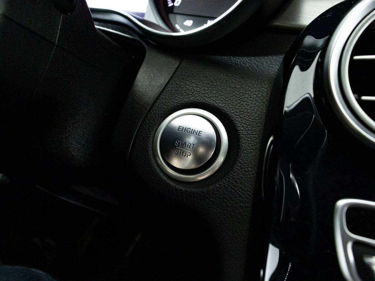 Mercedes-Benz C-Класс 180 9G-TRONIC, 2017