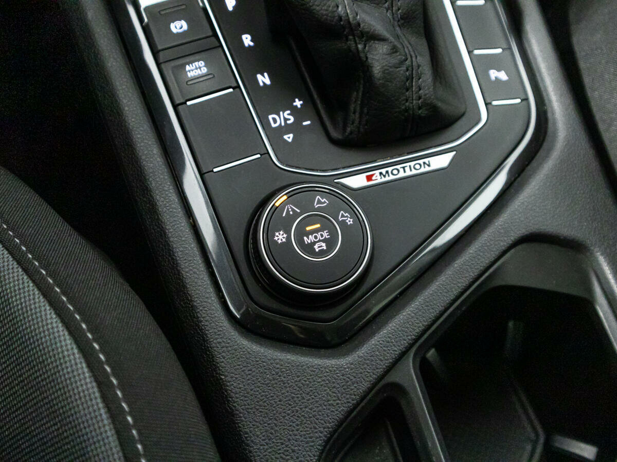 Volkswagen Tiguan, 2020