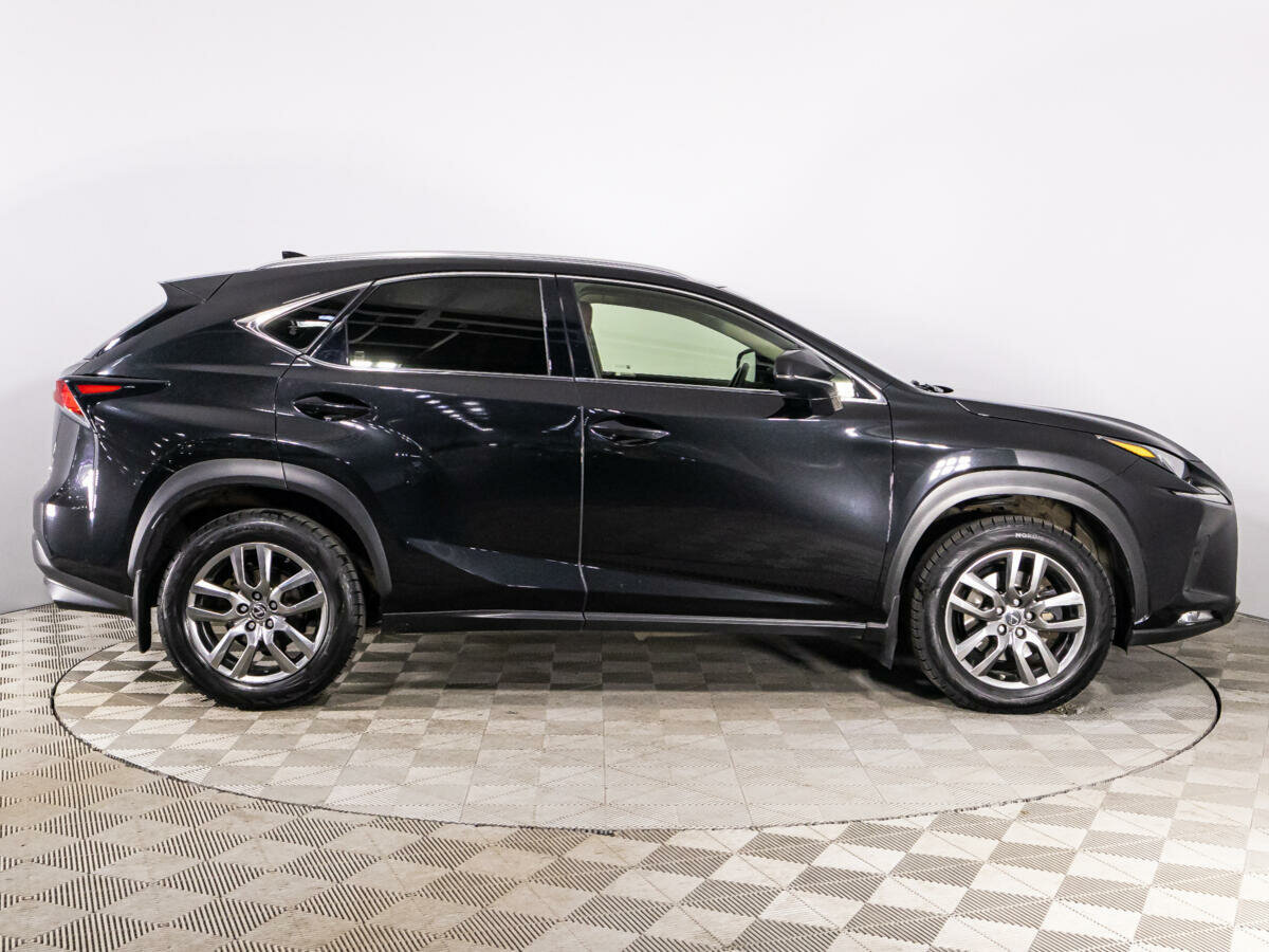 Lexus NX 300, 2017