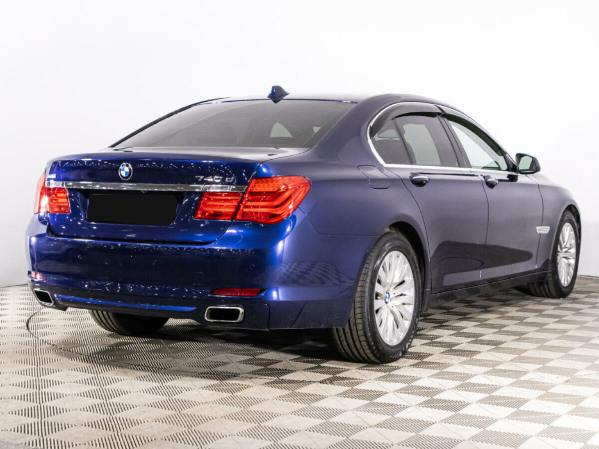 BMW 7 серии 740d xDrive, 2011