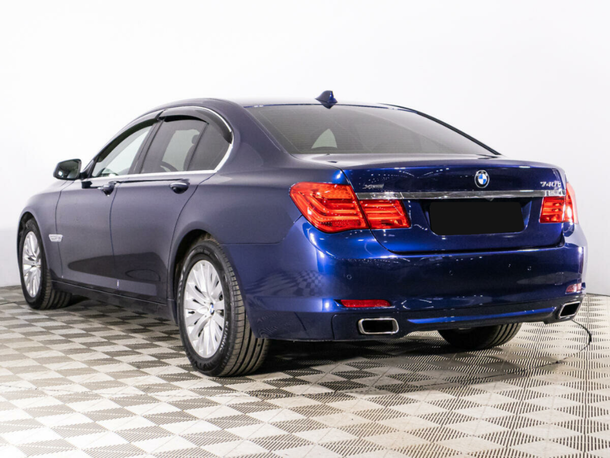 BMW 7 серии 740d xDrive, 2011