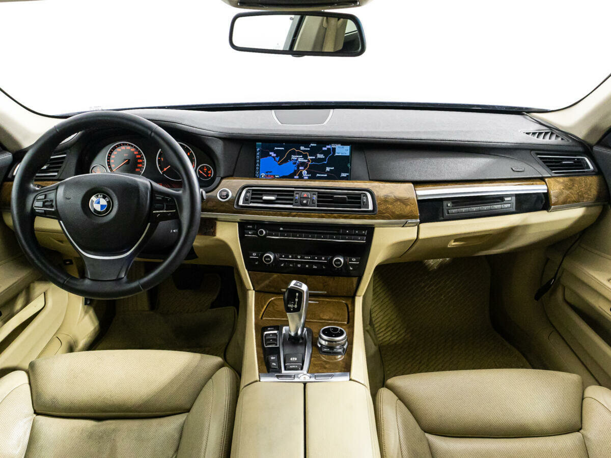 BMW 7 серии 740d xDrive, 2011