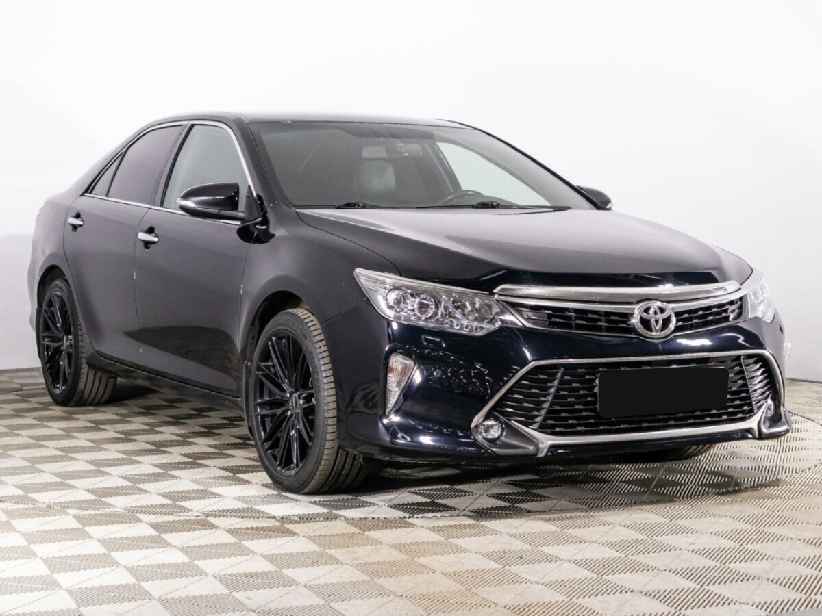 Toyota Camry, 2017