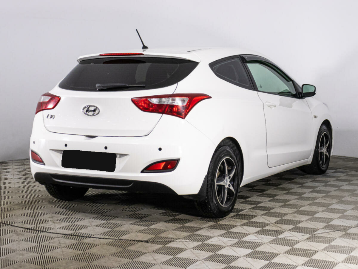 Hyundai i30, 2013