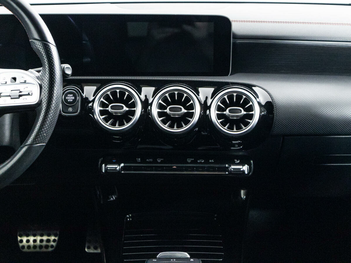 Mercedes-Benz CLA 200, 2019