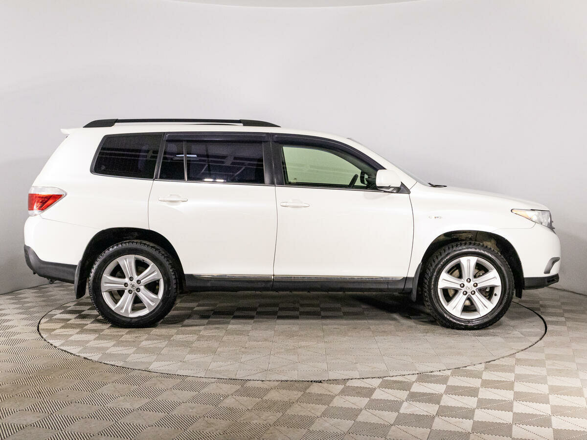 Toyota Highlander, 2012