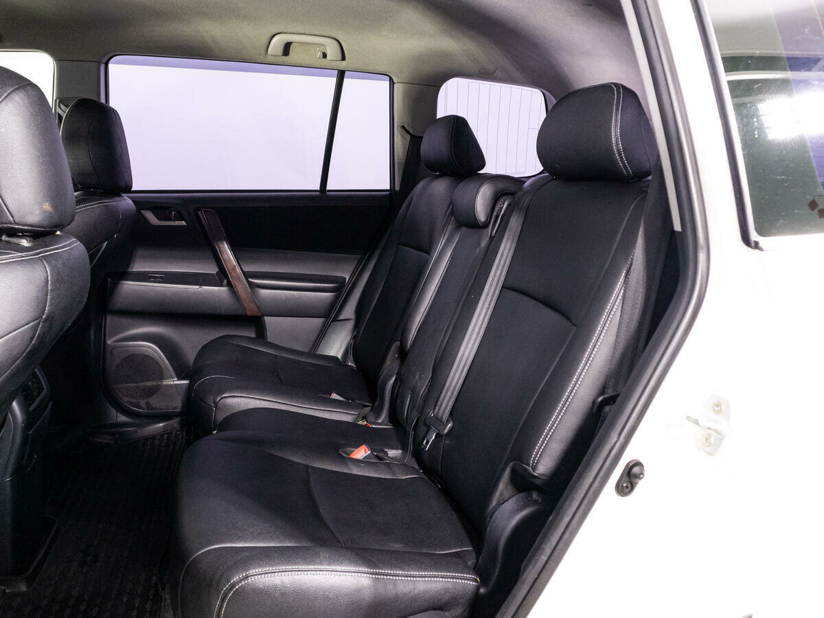 Toyota Highlander, 2012