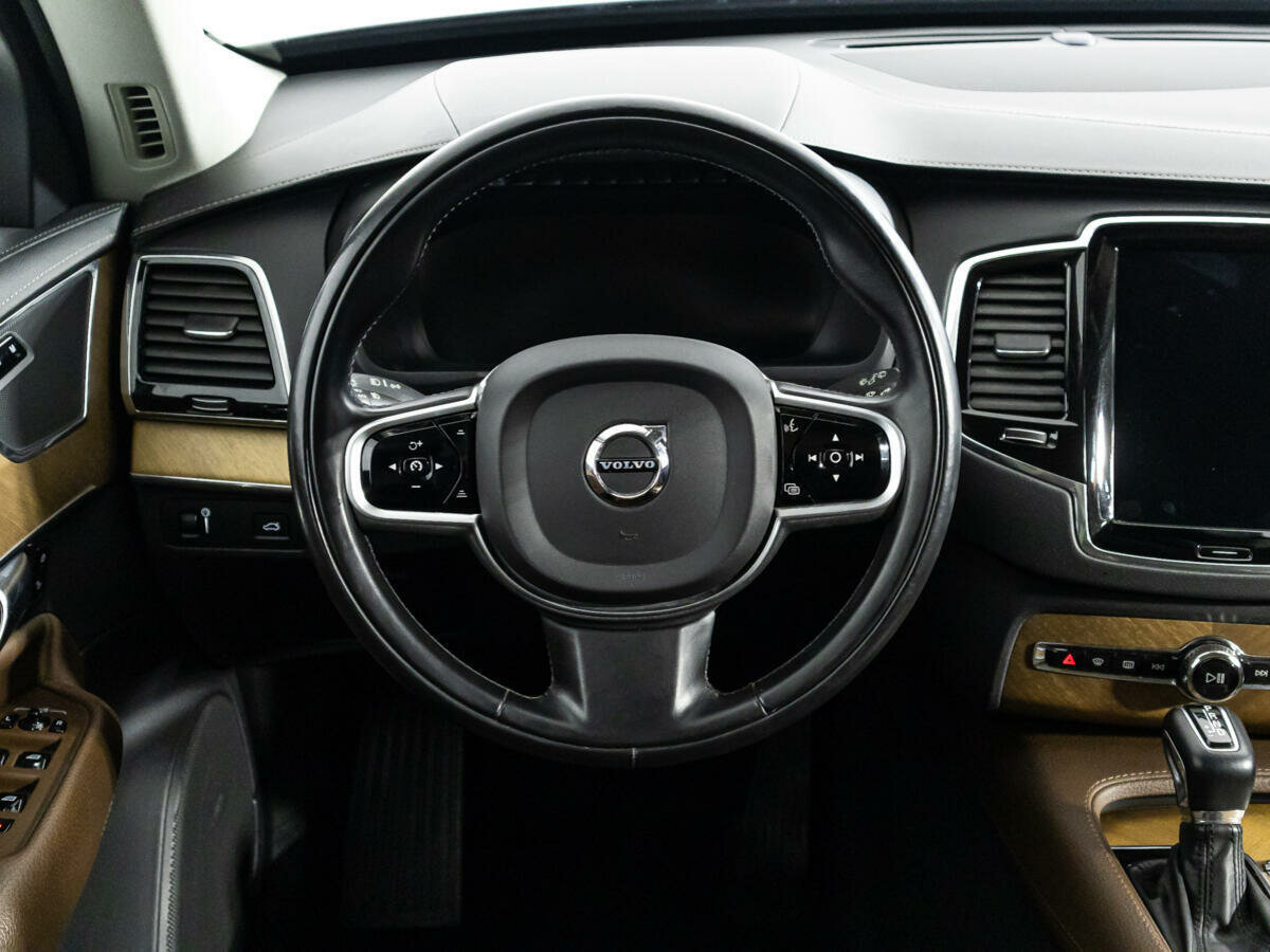 Volvo XC90, 2019