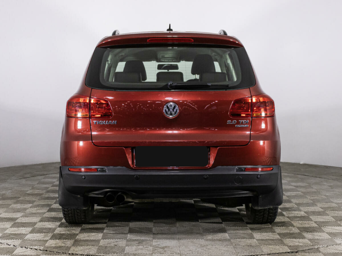 Volkswagen Tiguan, 2012