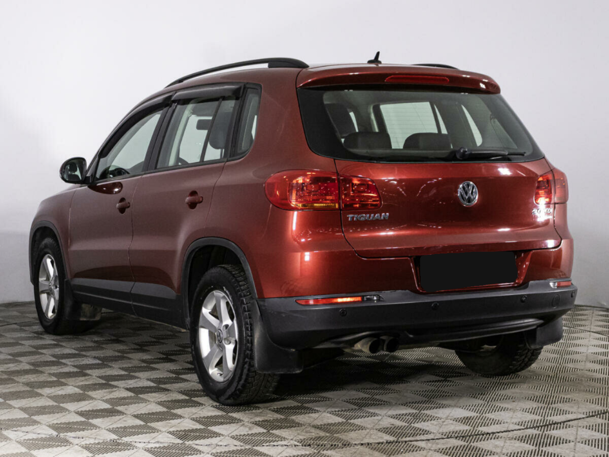 Volkswagen Tiguan, 2012