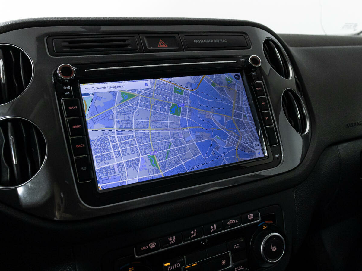 Volkswagen Tiguan, 2012