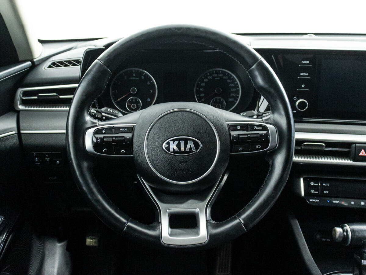 Kia K5, 2021