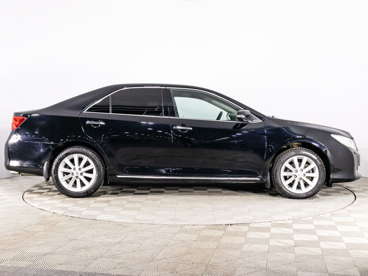 Toyota Camry, 2013