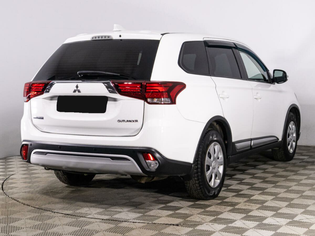 Mitsubishi Outlander, 2019