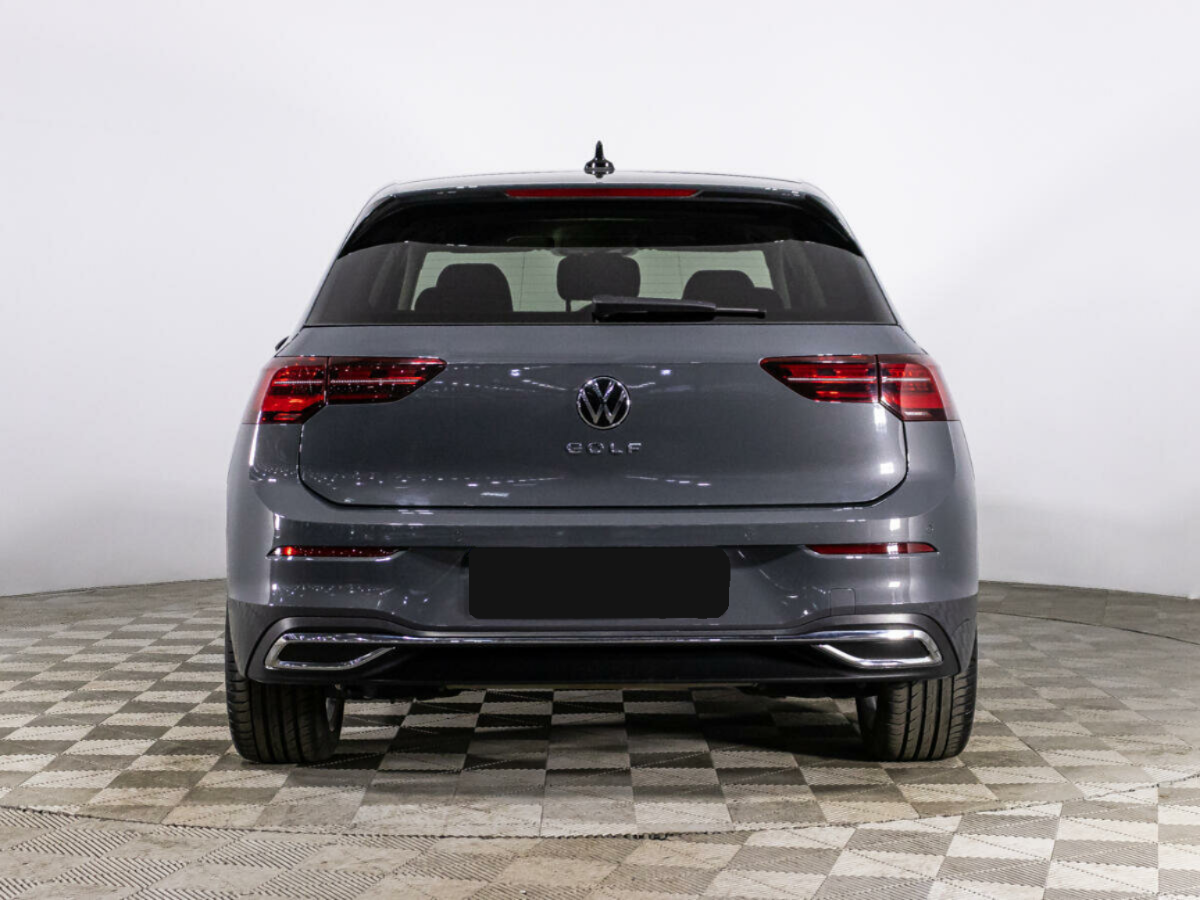 Volkswagen Golf, 2021