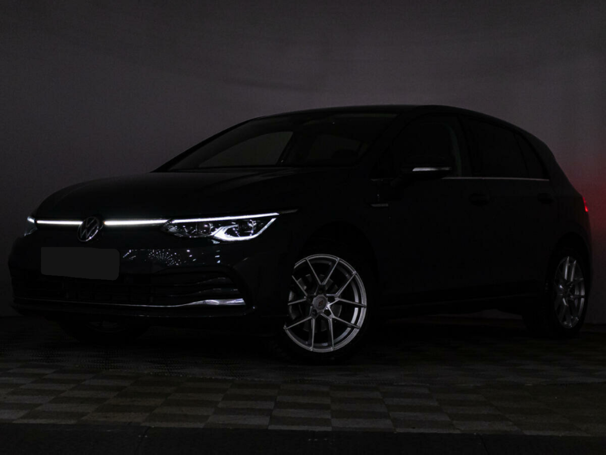 Volkswagen Golf, 2021