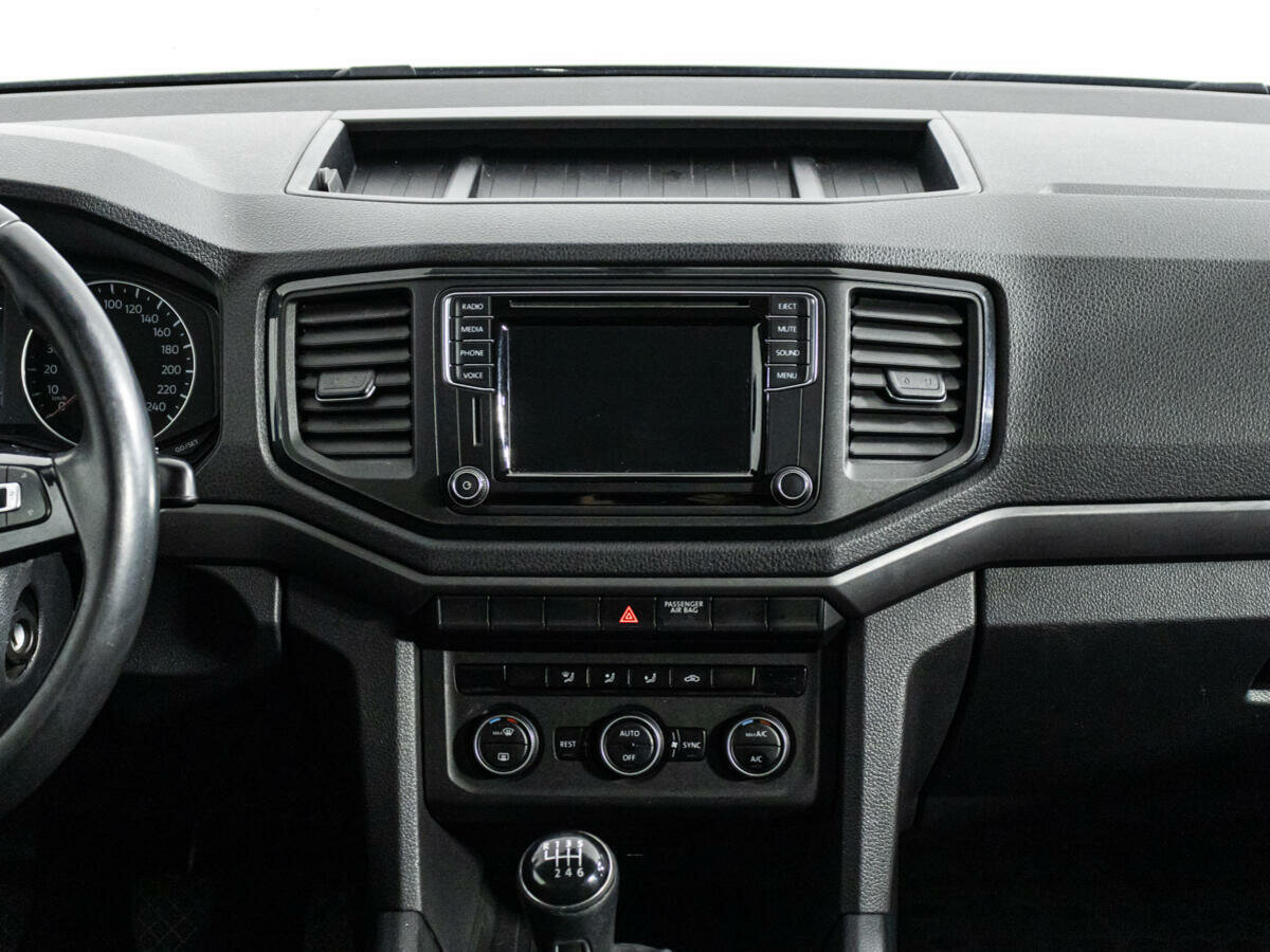 Volkswagen Amarok, 2016