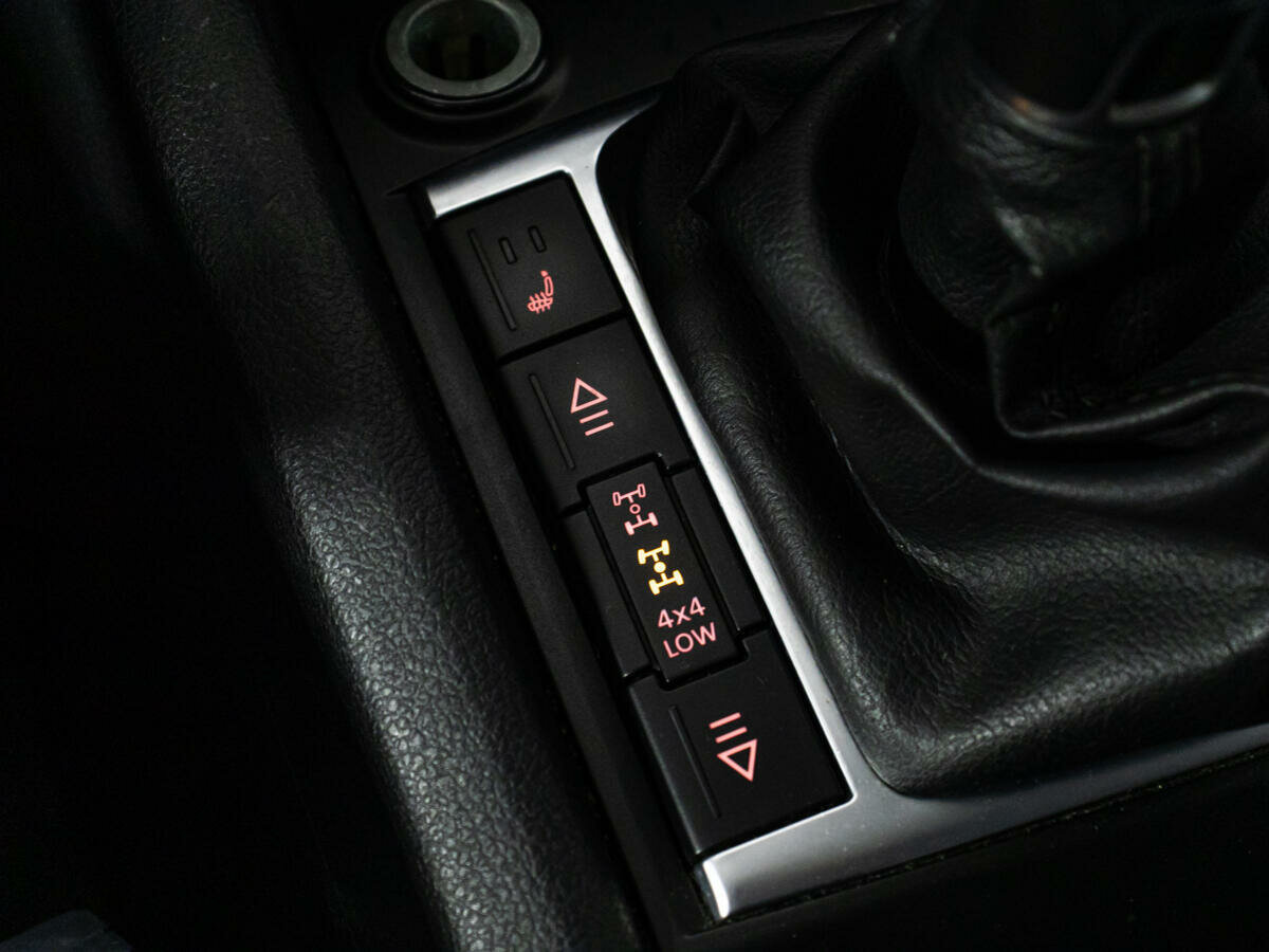 Volkswagen Amarok, 2016