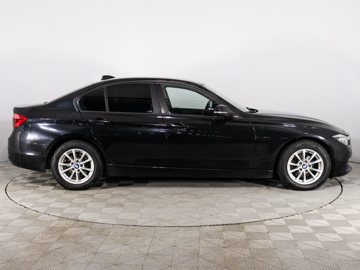 BMW 3 серии 320i, 2016