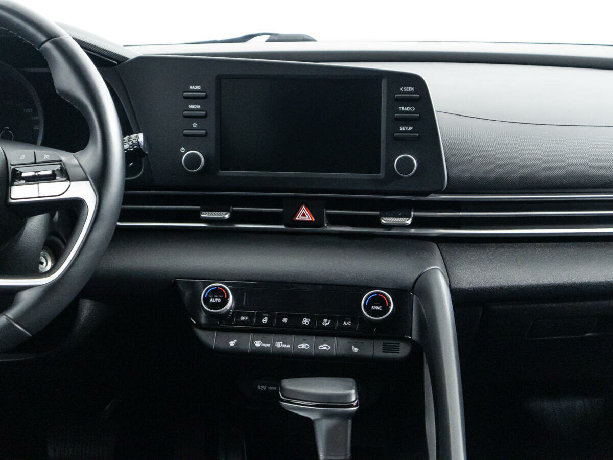 Hyundai Elantra, 2021