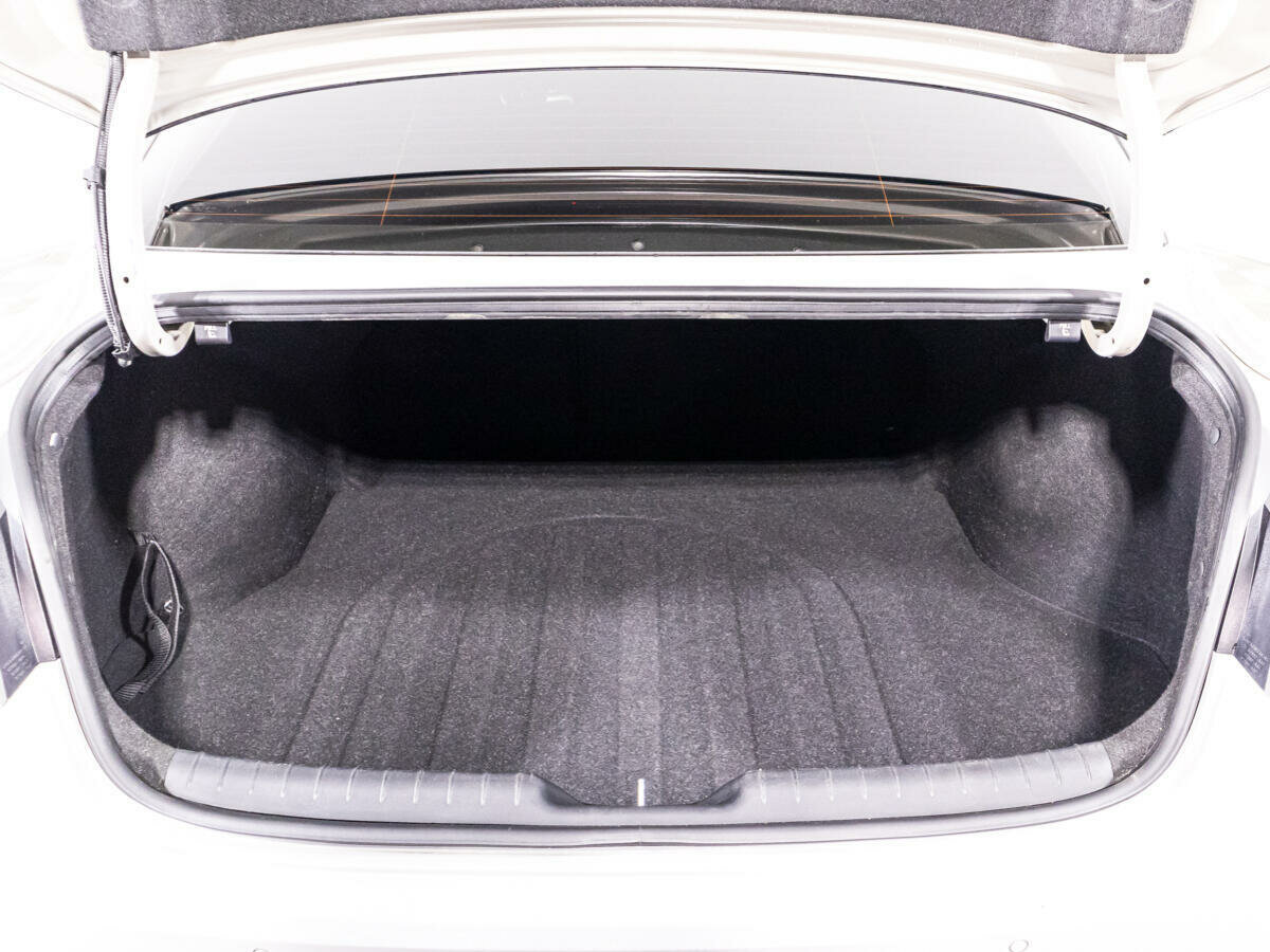 Hyundai Elantra, 2021