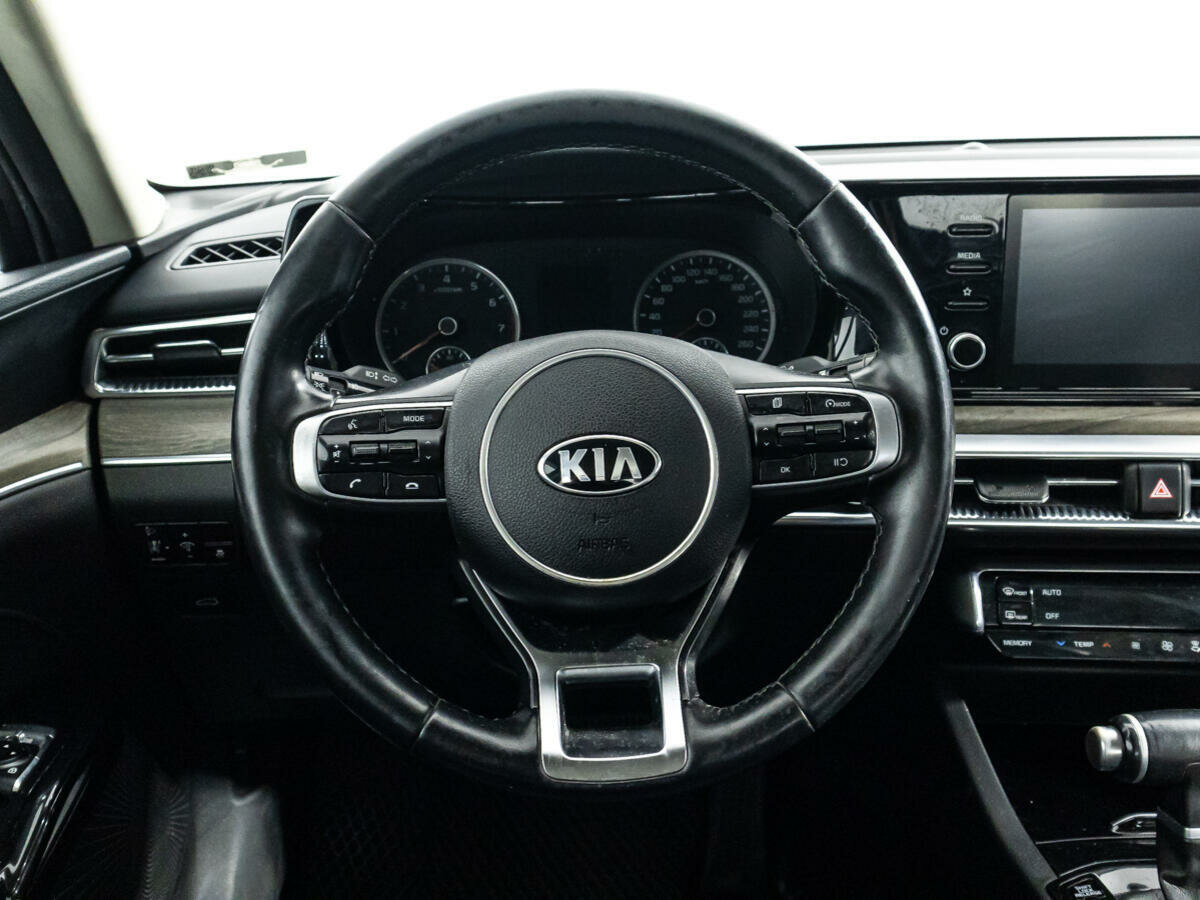 Kia K5, 2021