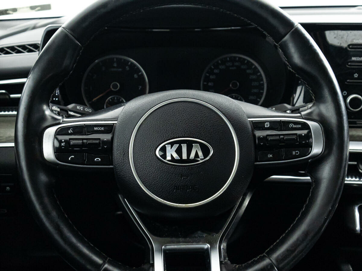 Kia K5, 2021