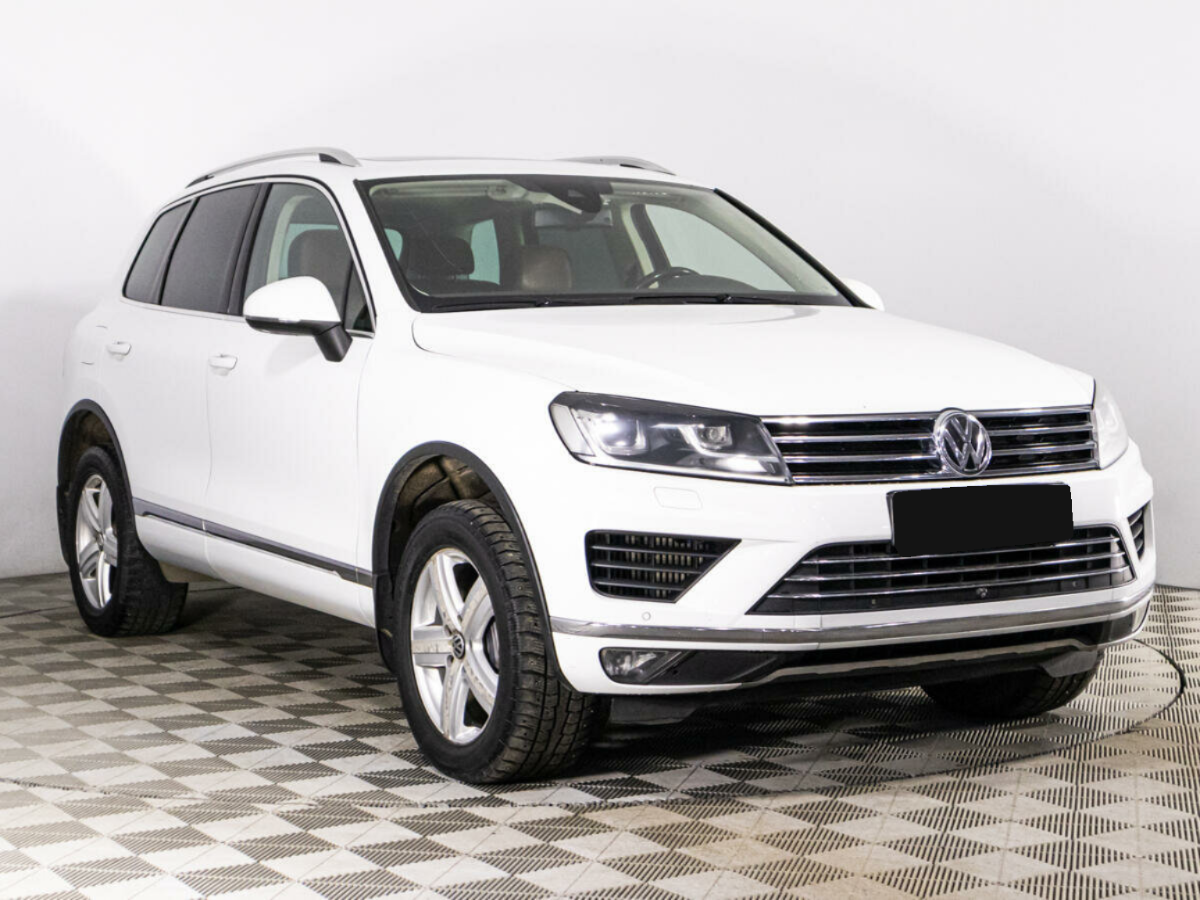 Volkswagen Touareg, 2015