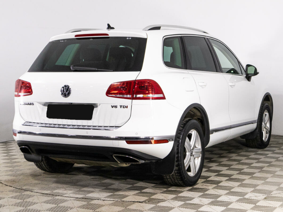 Volkswagen Touareg, 2015