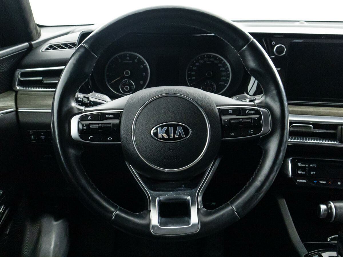 Kia K5, 2021