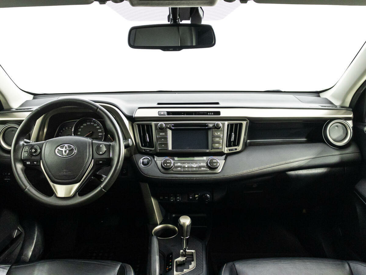 Toyota RAV4, 2013