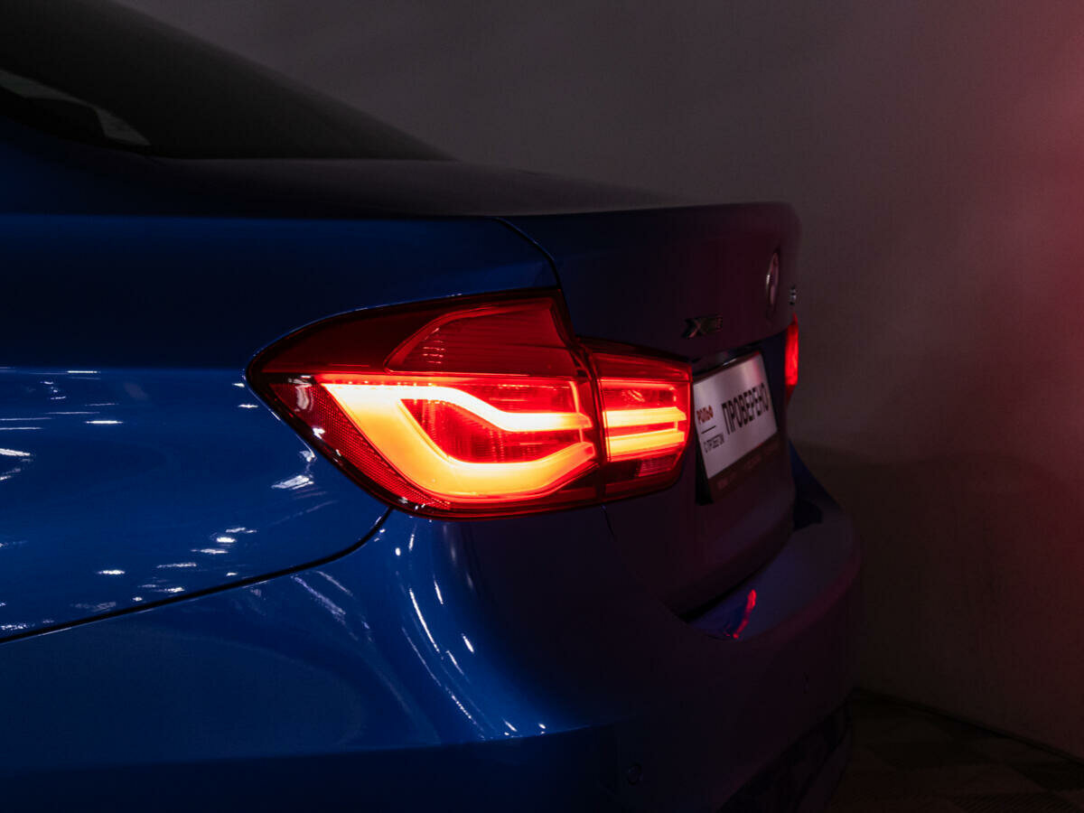 BMW 3 серии 320i xDrive, 2018