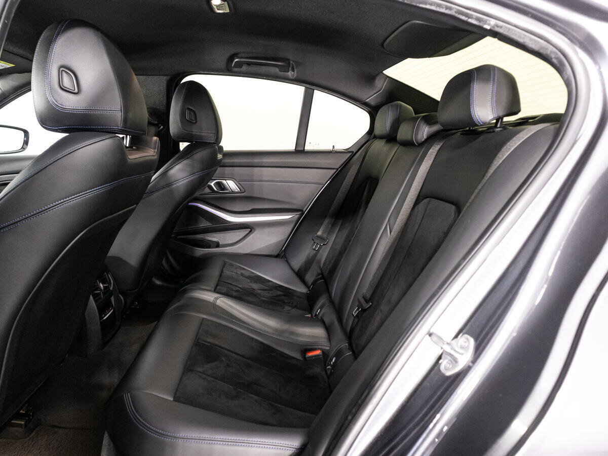 BMW 3 серии 318d, 2019