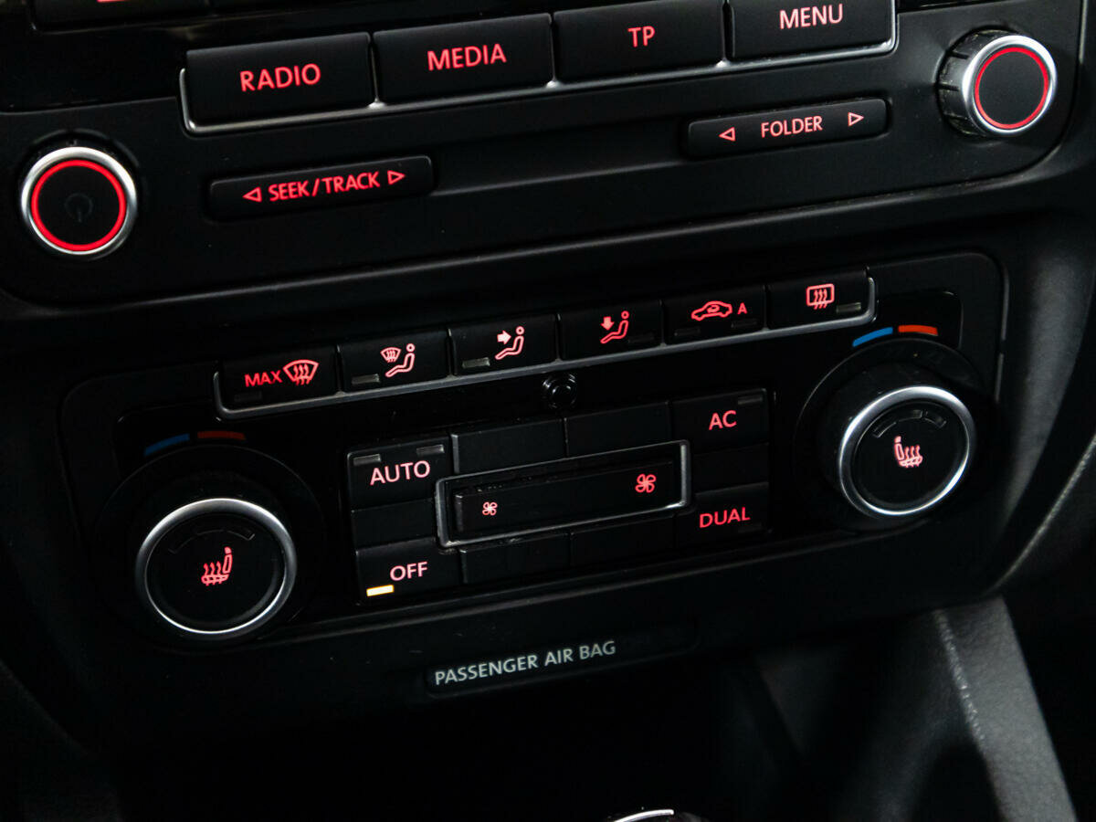 Volkswagen Jetta, 2012