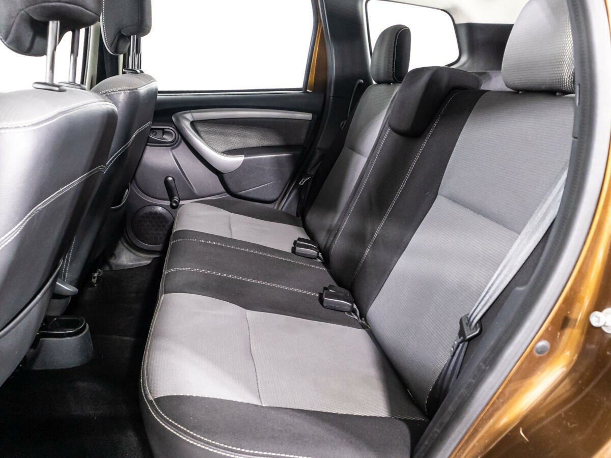 Renault Duster, 2013