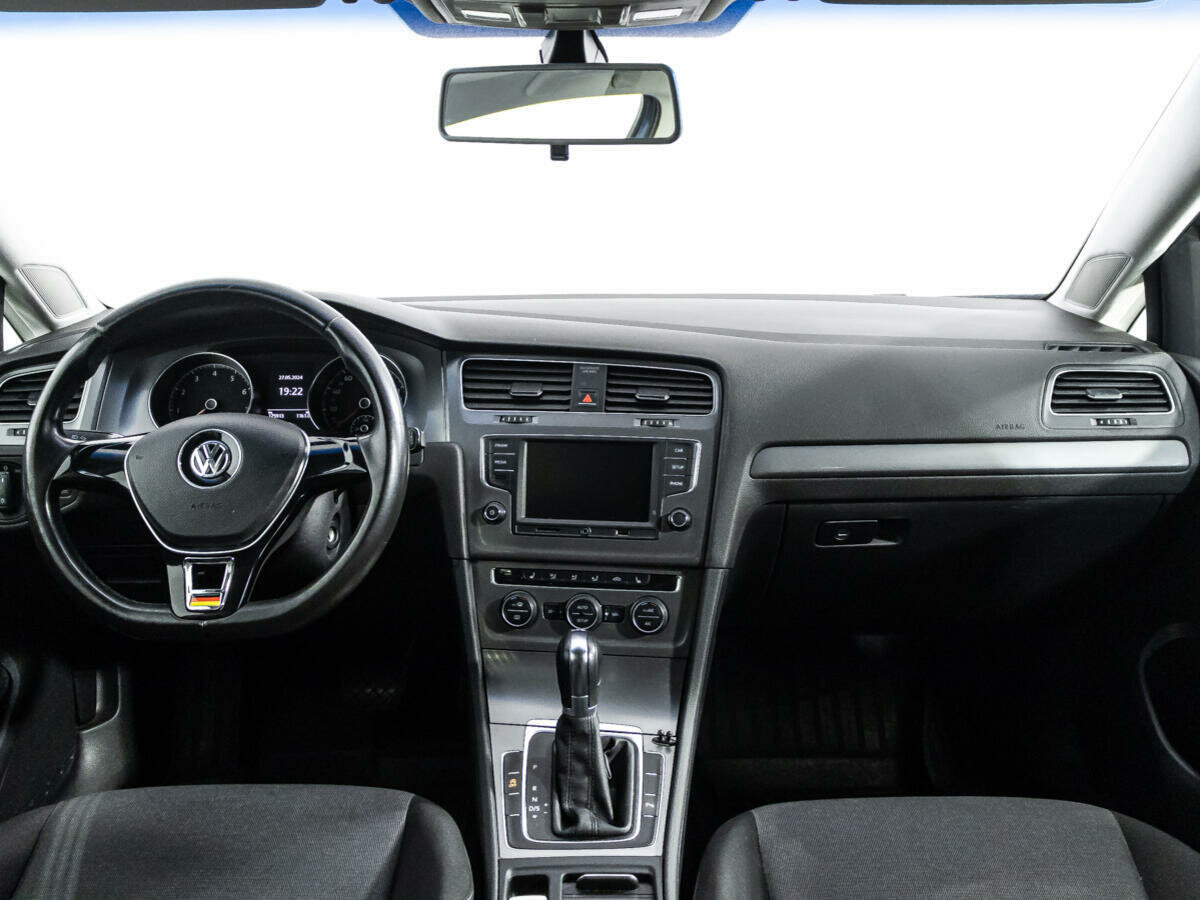 Volkswagen Golf, 2014