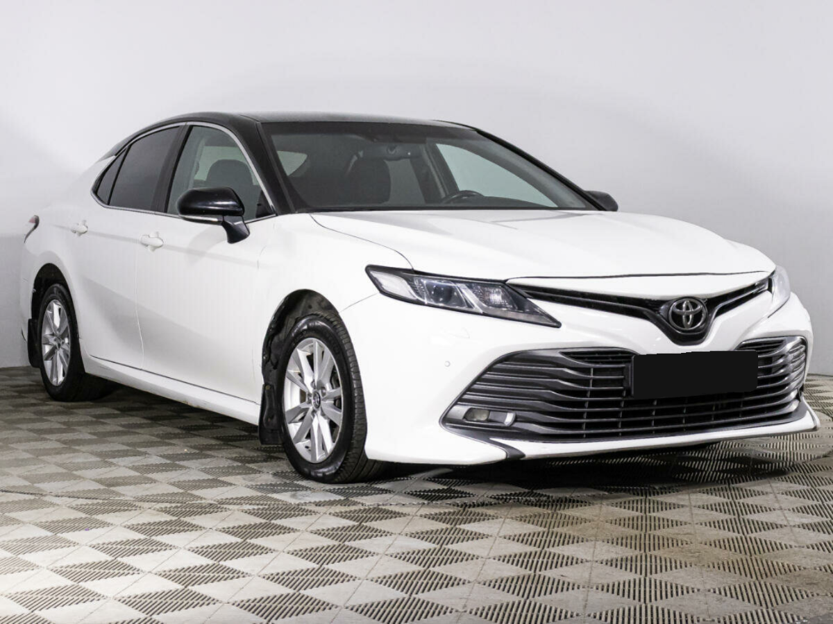 Toyota Camry, 2019