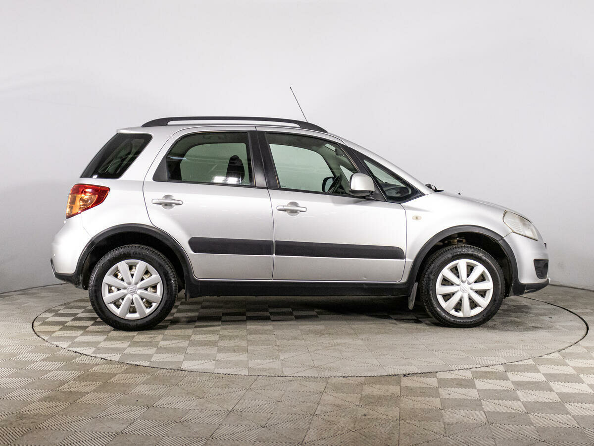 Suzuki SX4, 2012