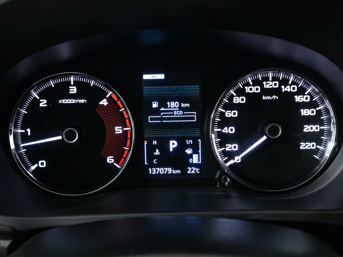 Mitsubishi Pajero Sport, 2019