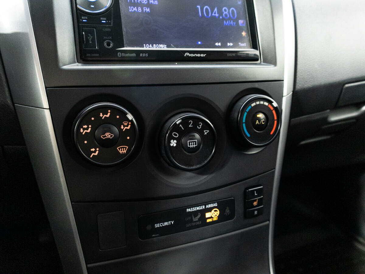 Toyota Corolla, 2012