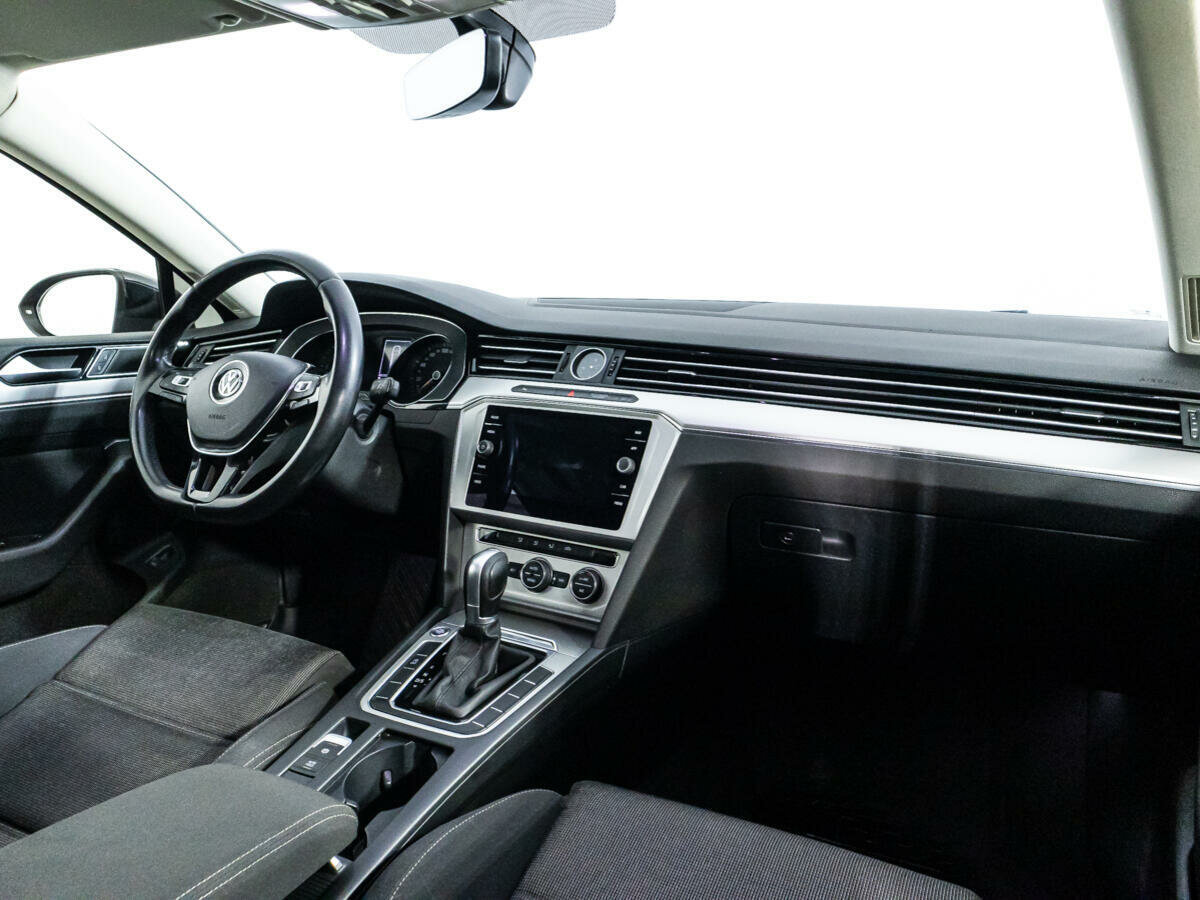 Volkswagen Passat, 2018