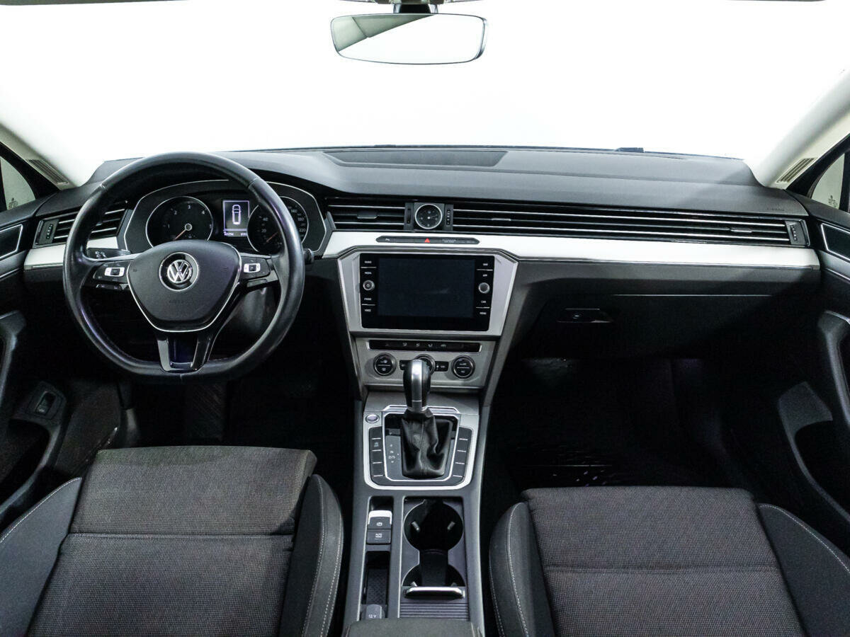 Volkswagen Passat, 2018